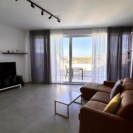 Qawra Penthouse 4Person Ac+Wifi Appartement St. Paul's Bay Buitenkant foto