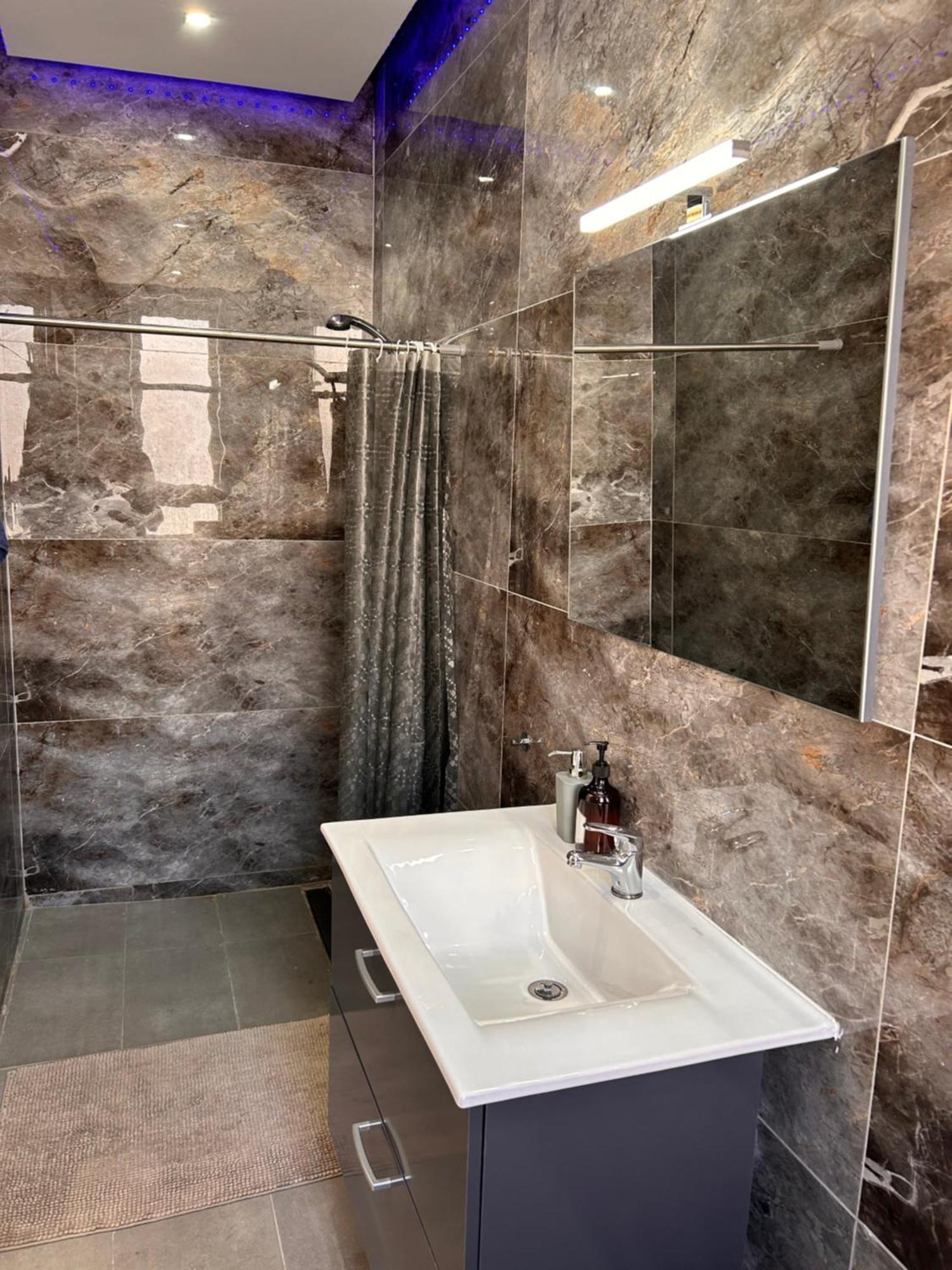 Qawra Penthouse 4Person Ac+Wifi Appartement St. Paul's Bay Buitenkant foto